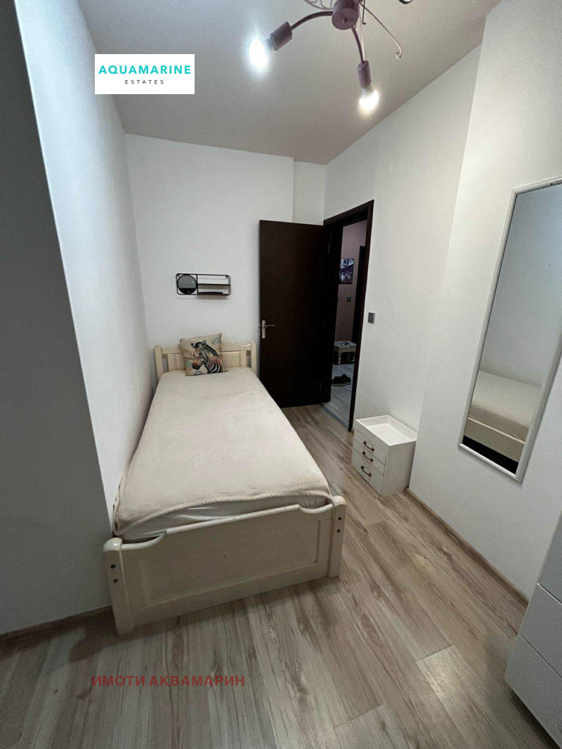 Zu vermieten  2 Schlafzimmer Warna , Wazraschdane 1 , 80 qm | 92382754 - Bild [8]