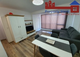 1 quarto Grand Mol, Varna 3
