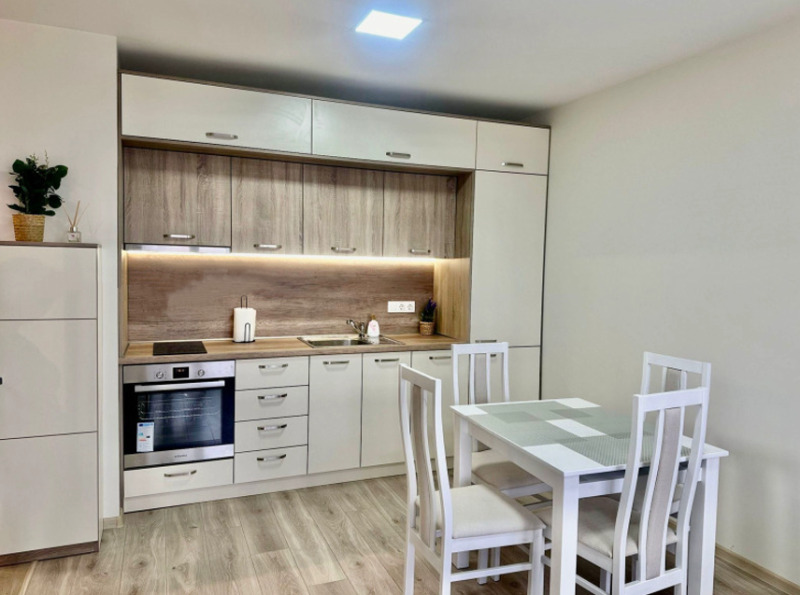 Para alugar  1 quarto Sofia , Studentski grad , 85 m² | 81437595