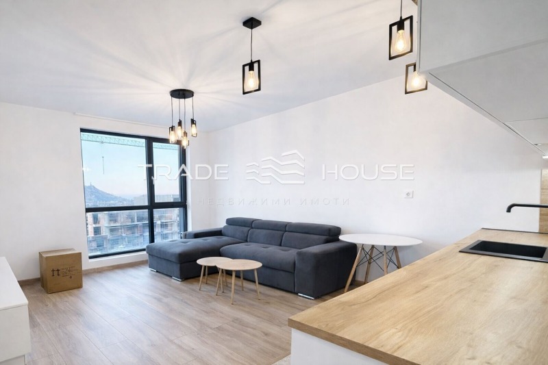 Дава под наем 2-СТАЕН, гр. Пловдив, Кючук Париж, снимка 2 - Апартаменти - 53190147