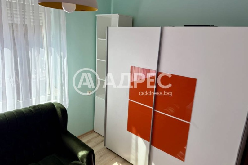 Do wynajęcia  Piętro domu region Sofia , Bożuriszcze , 100 mkw | 83907063 - obraz [12]