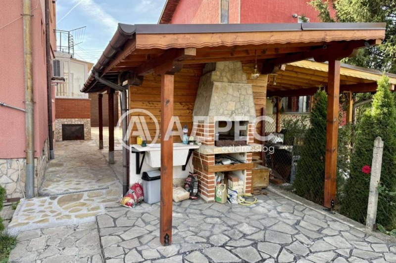 Do wynajęcia  Piętro domu region Sofia , Bożuriszcze , 100 mkw | 83907063 - obraz [15]