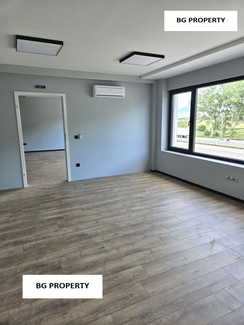 Издаје се  Складиште Софија , Враждебна , 253 м2 | 54514973 - слика [8]