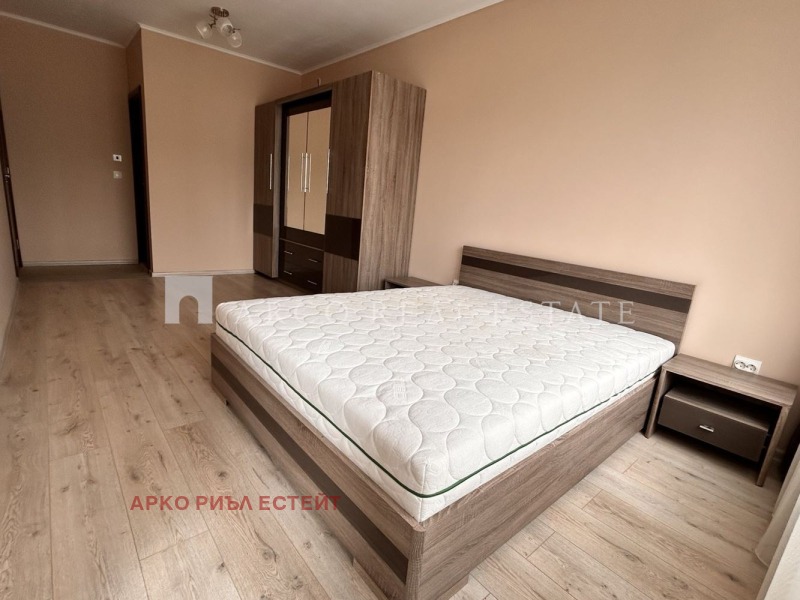 K pronájmu  2 ložnice Sofia , Mladost 1 , 99 m2 | 65363705 - obraz [8]