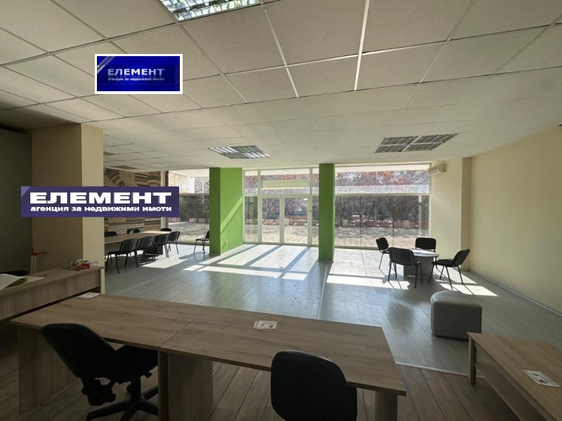 De inchiriat  Magazin Plovdiv , Țentâr , 350 mp | 40471770