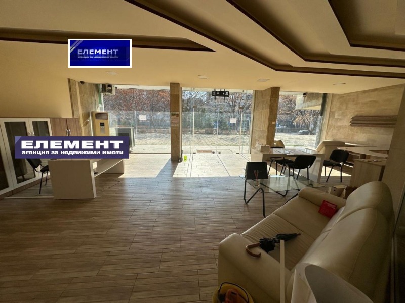 De inchiriat  Magazin Plovdiv , Țentâr , 350 mp | 40471770 - imagine [2]