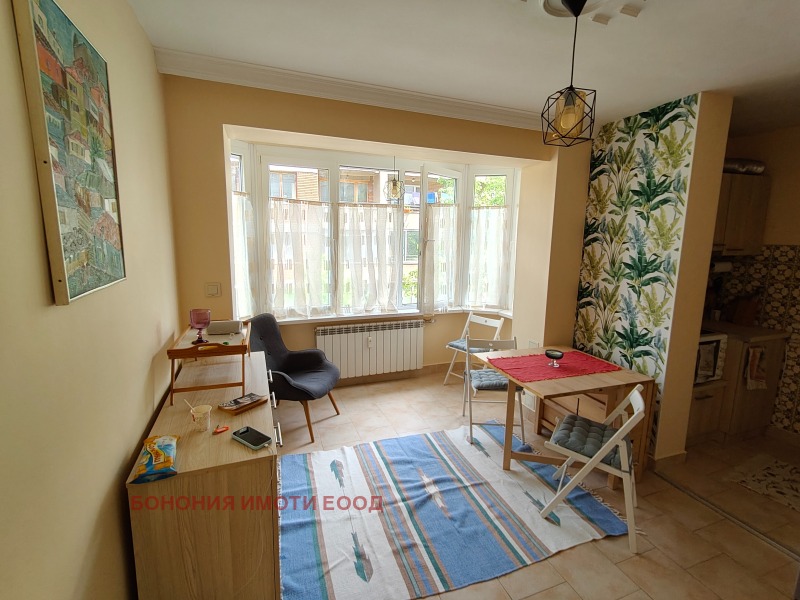 Дава под Наем 2-СТАЕН в град София, Гео Милев - 55 кв.м / 550 € » 1 075.71 лв., БОНОНИЯ ИМОТИ ЕООД
