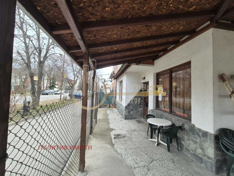 Дава под наем МАГАЗИН, гр. Божурище, област София област, снимка 2 - Магазини - 53520781