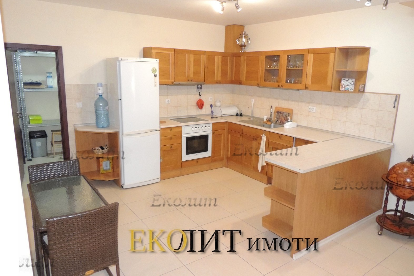 Дава под наем МНОГОСТАЕН, гр. София, Борово, снимка 2 - Апартаменти - 54328950