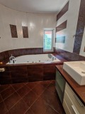 Под наем КЪЩА, град Варна, м-т Евксиноград • 2000 € • 71723640 — Holmes.bg