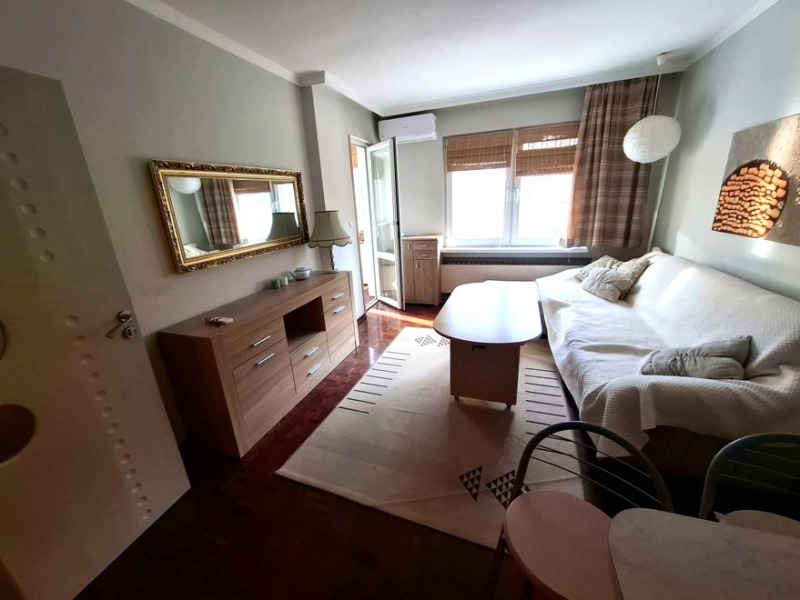 Дава под Наем 2-СТАЕН в град София, Лозенец - 50 кв.м / 690 € » 1 349.52 лв., АРТЕМИС ЕСТЕЙТ
