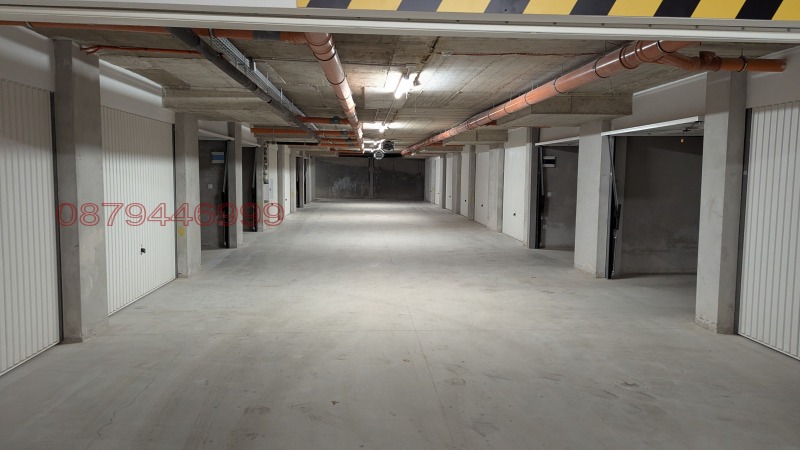 Дава под наем ГАРАЖ, ПАРКОМЯСТО, гр. София, Малинова долина, снимка 3 - Гаражи и паркоместа - 53018411