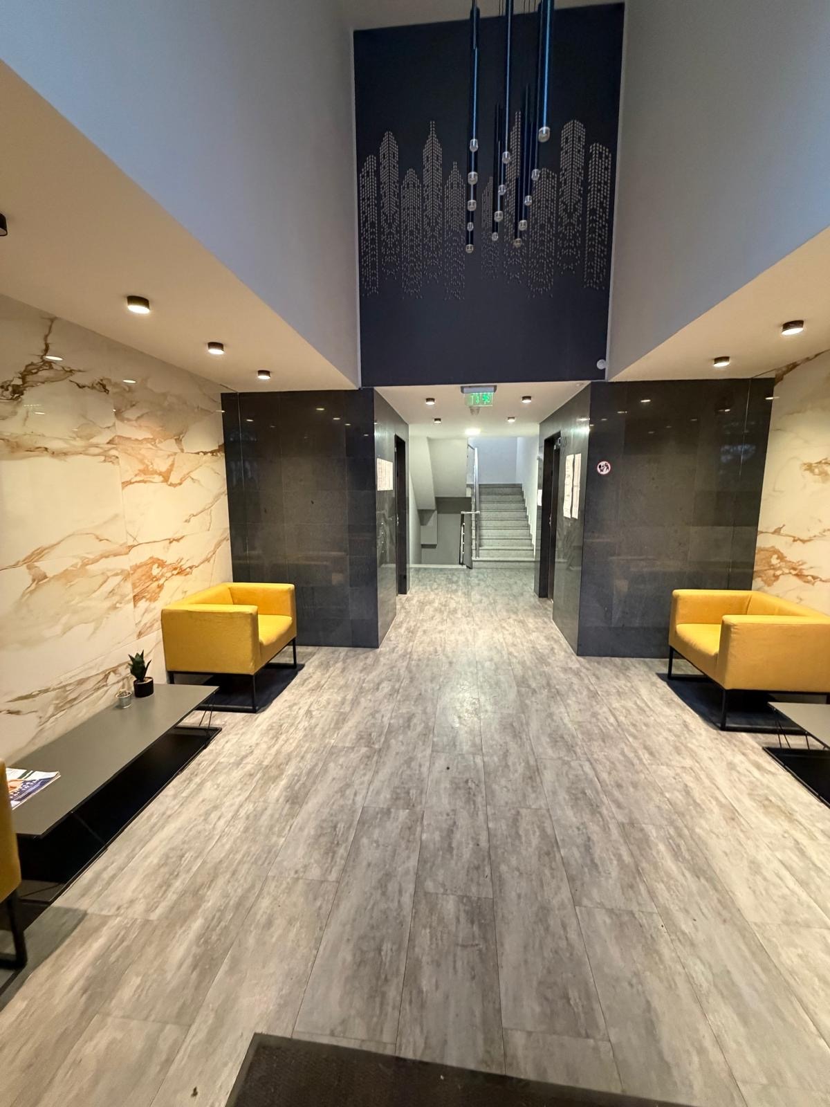 Дава под наем 3-СТАЕН, гр. София, Връбница 1, снимка 14 - Апартаменти - 54037108