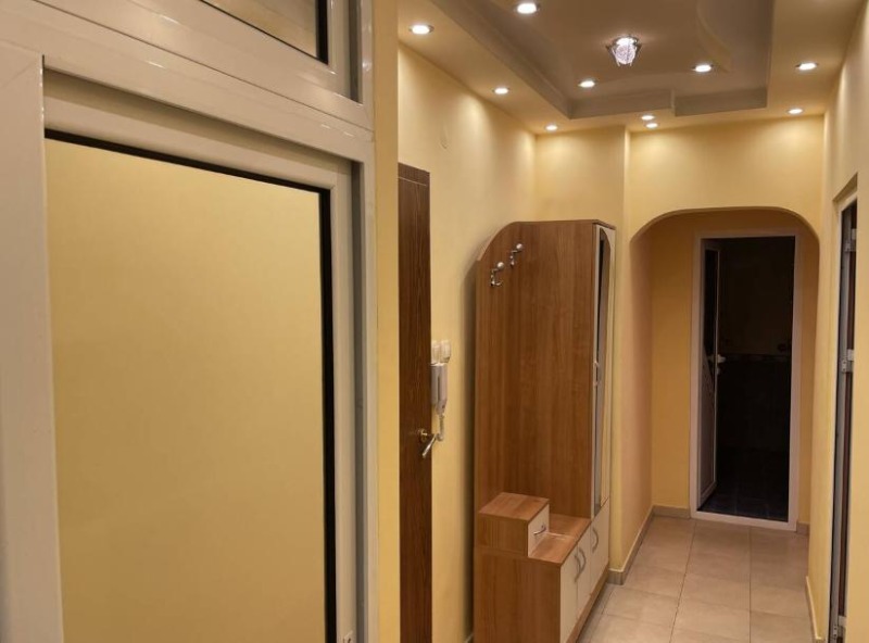 De inchiriat  2 dormitoare Plovdiv , Izgrev , 80 mp | 79158927 - imagine [3]
