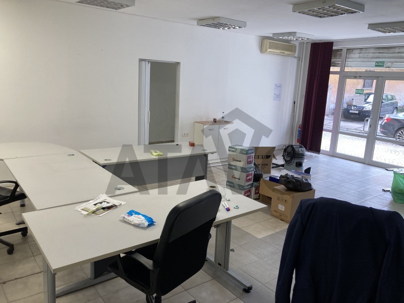 Do wynajęcia  Sklep Plowdiw , Wastaniczeski , 110 mkw | 80092097 - obraz [3]
