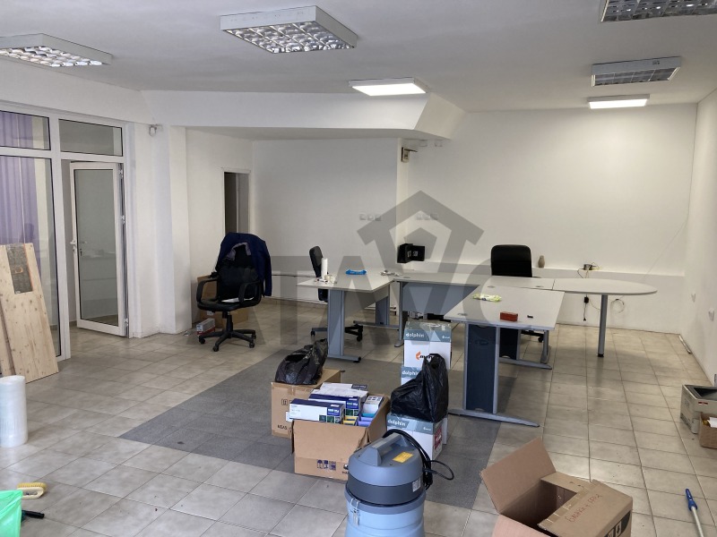 Do wynajęcia  Sklep Plowdiw , Wastaniczeski , 110 mkw | 80092097 - obraz [4]