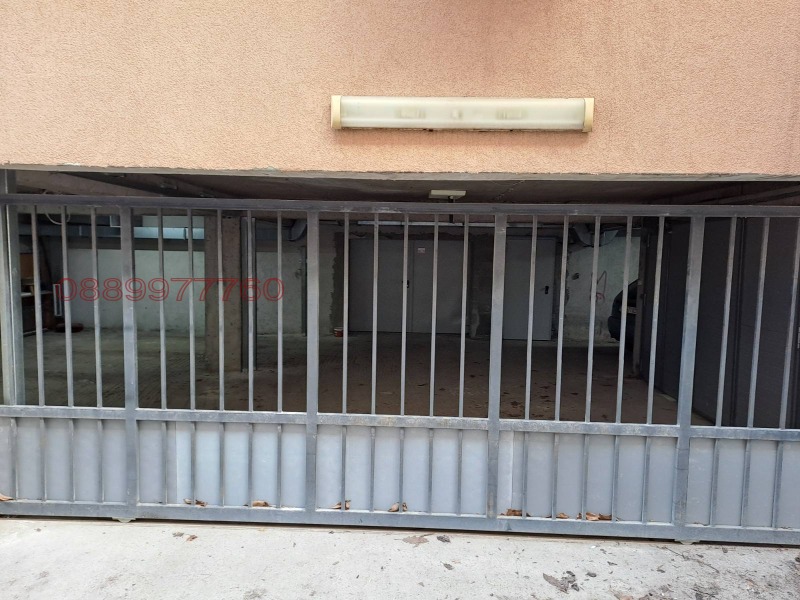 Дава под наем ГАРАЖ, ПАРКОМЯСТО, гр. София, Зона Б-19, снимка 3 - Гаражи и паркоместа - 52821625