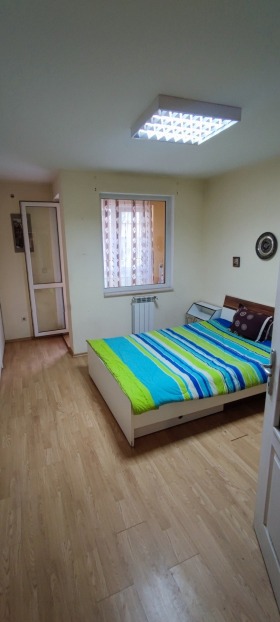 1 quarto Oborichtche, Sofia 6