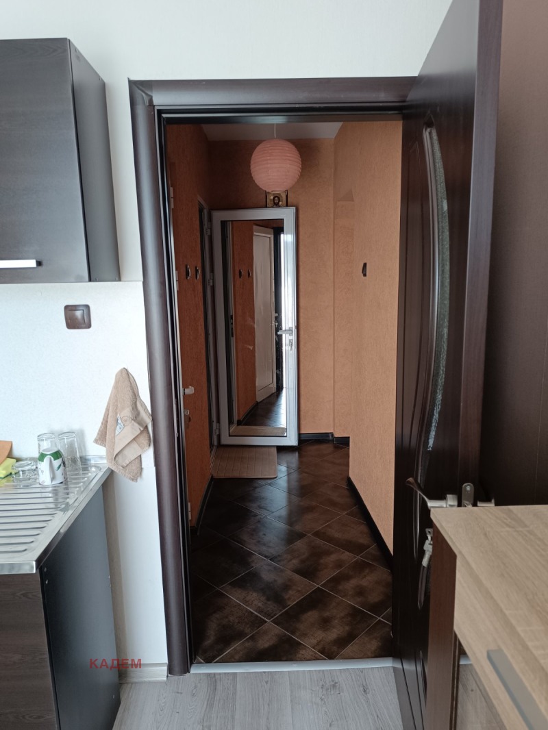 Дава под наем  2-стаен град Перник , Мошино , 63 кв.м | 57908713 - изображение [14]