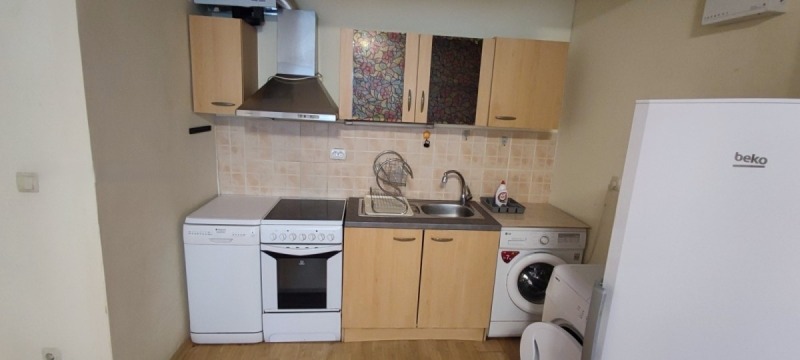 Para alugar  1 quarto Sofia , Oborichtche , 60 m² | 32634690