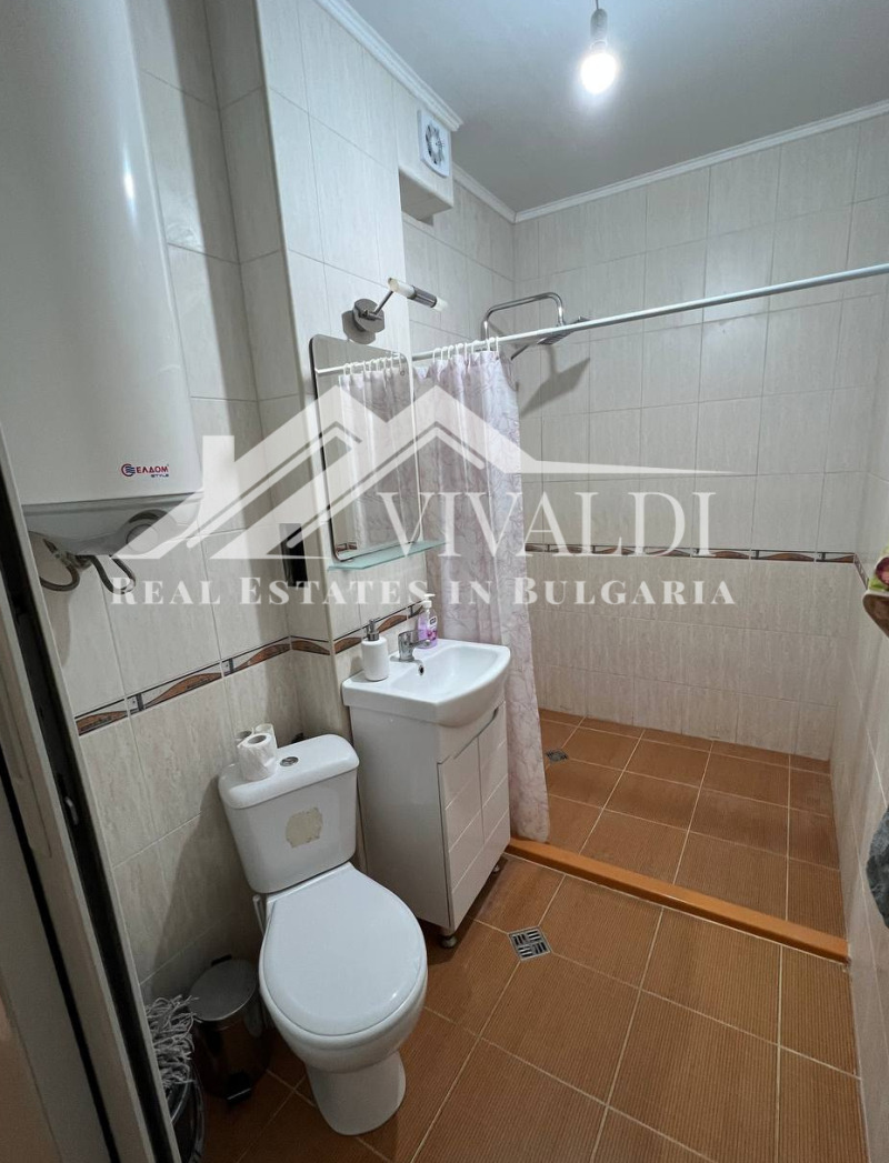 Дава под наем  2-стаен град Варна , Левски 1 , 65 кв.м | 88131552 - изображение [7]