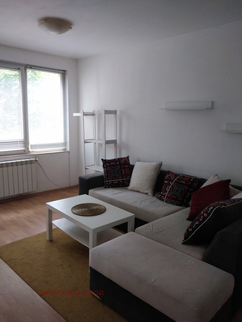 Vuokrattavana  1 makuuhuone Sofia , Tsentar , 72 neliömetriä | 98489402