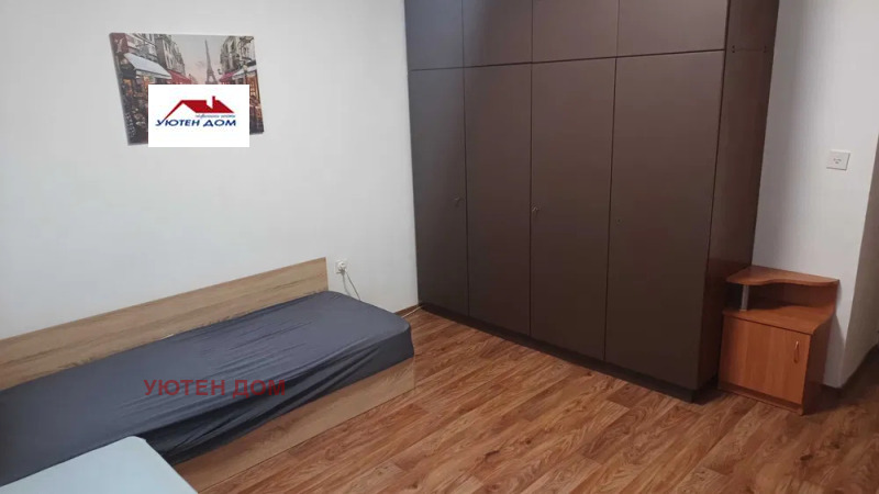 Дава под наем  2-стаен град Шумен , Пазара , 62 кв.м | 40555271 - изображение [3]