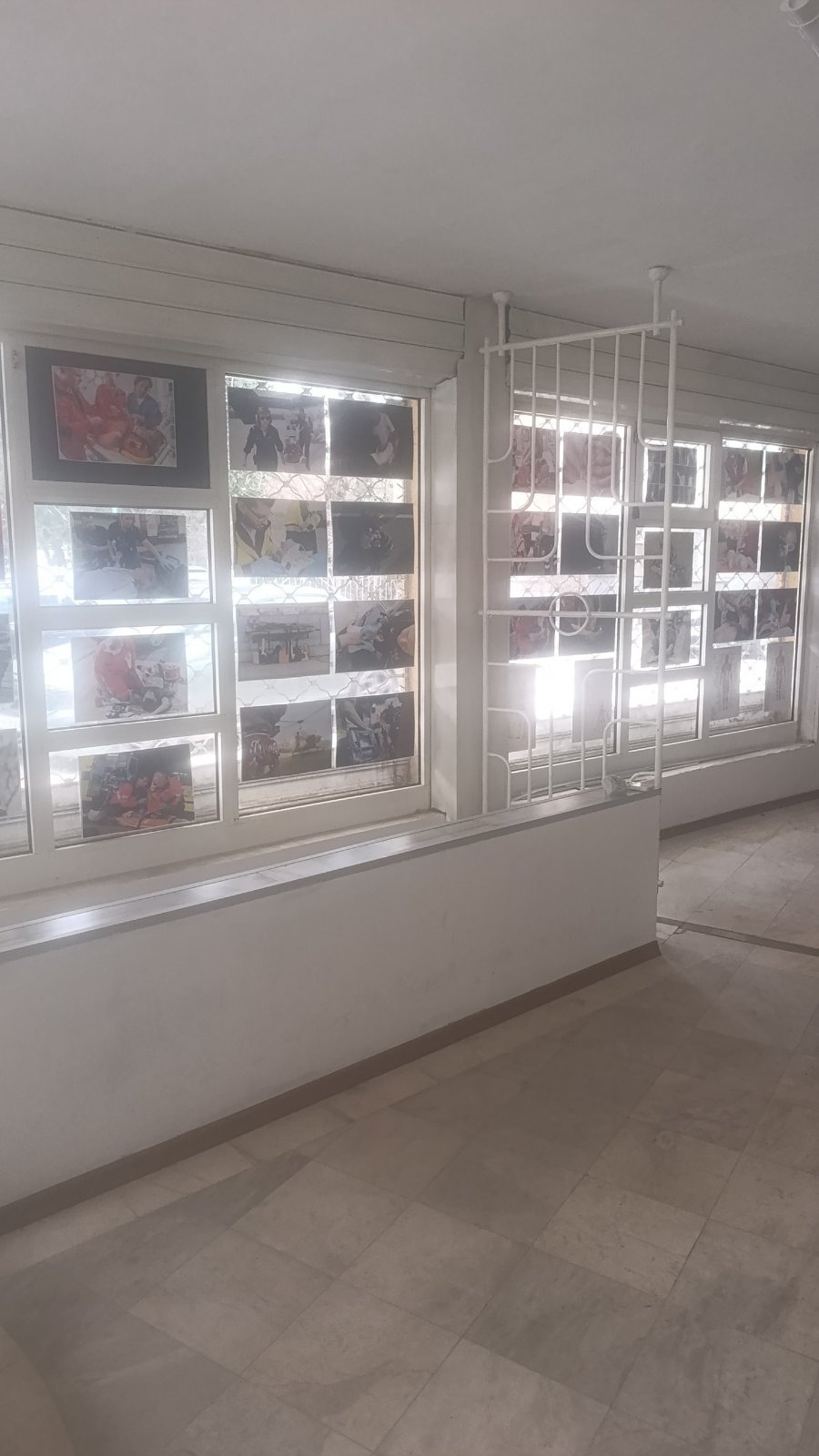 Дава под наем МАГАЗИН, гр. Пловдив, Централна гара, снимка 2 - Магазини - 53678659