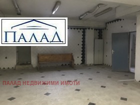 Хранилище Северна промишлена зона, Варна 8