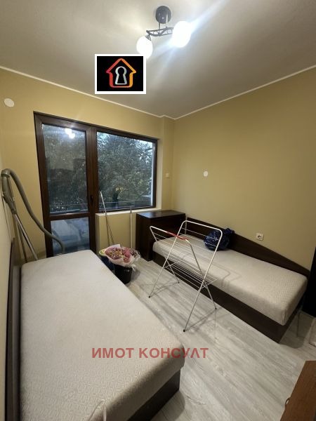 En renta  2 dormitorios Vratsa , Tsentar , 85 metros cuadrados | 34533644 - imagen [8]