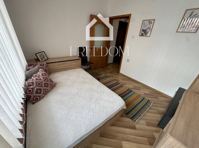 Дава под наем 4-СТАЕН, гр. Варна, Колхозен пазар, снимка 4 - Апартаменти - 52639591