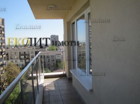 ���� ��� ���� 3-����� | Imot.bg � ����� ������ 8