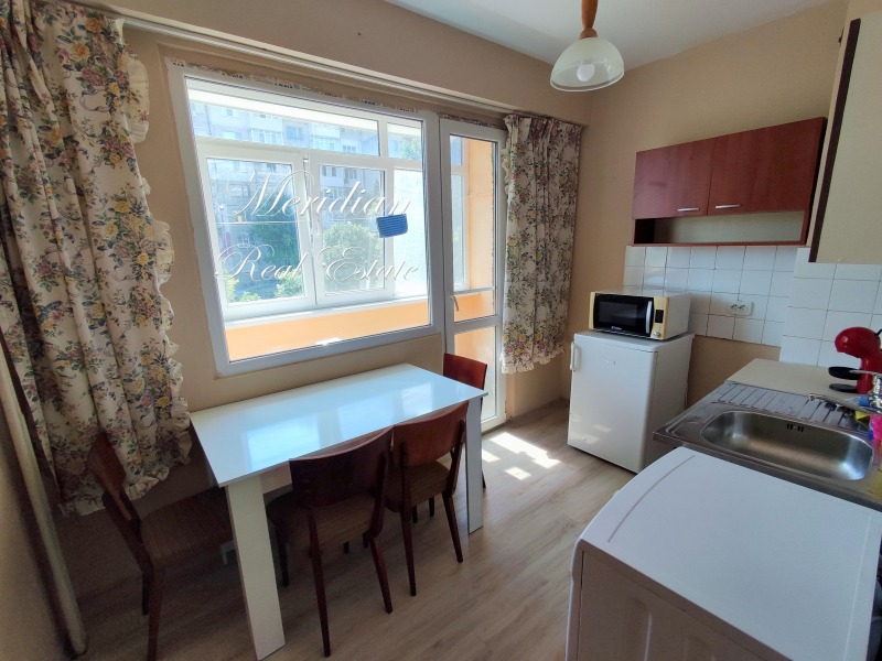 Zu vermieten  1 Schlafzimmer Dobritsch , Iglika , 65 qm | 84009269 - Bild [6]
