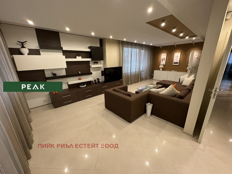 Do wynajęcia  3 sypialnie Sofia , Borowo , 145 mkw | 27133900 - obraz [2]