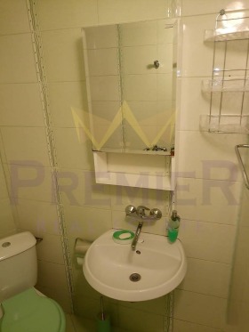 2 dormitoare Avtogara, Varna 9