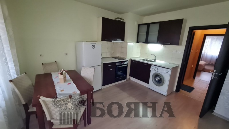 De inchiriat  1 dormitor Ruse , Țentâr , 72 mp | 44464210 - imagine [5]