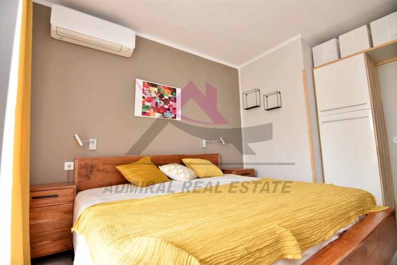 En renta  1 dormitorio Varna , k.k. Sv.Sv. Konstantin i Elena , 75 metros cuadrados | 67058363 - imagen [4]