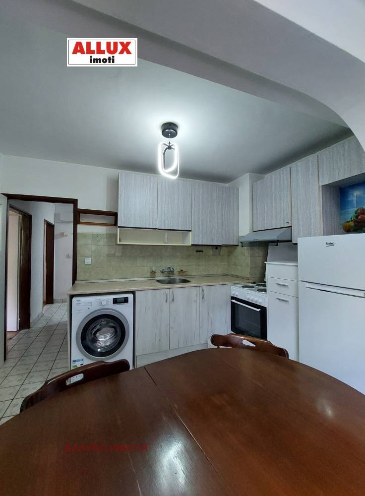 Дава под наем 2-СТАЕН, гр. Русе, Център, снимка 2 - Апартаменти - 53048004