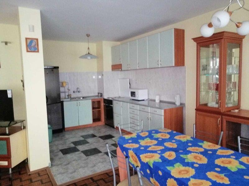 Дава под нем  3-стаен, град София, Оборище •  799 EUR • ID 22726765 — holmes.bg - [1] 