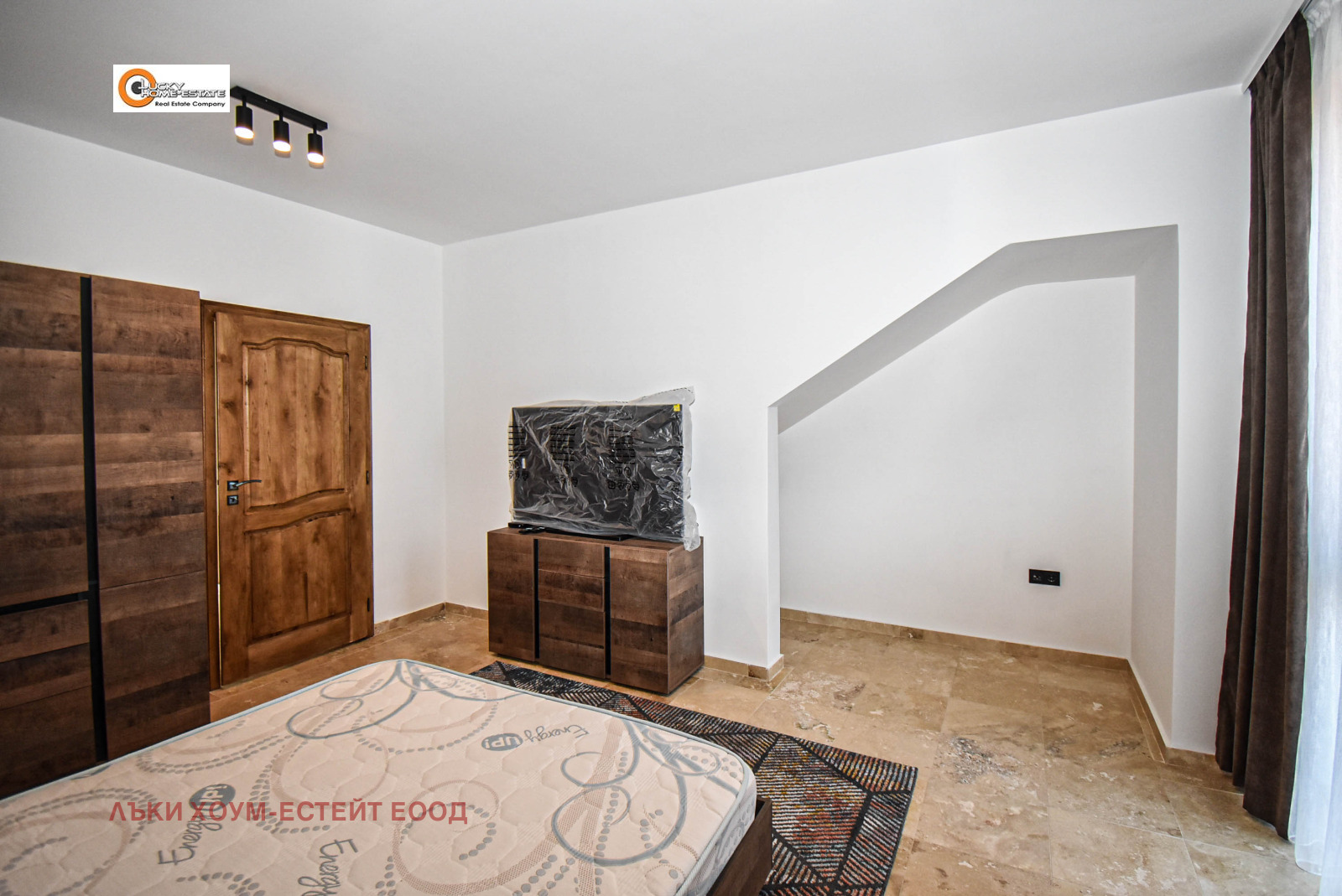 Дава под наем КЪЩА, гр. София, Бояна, снимка 8 - Къщи - 53778640