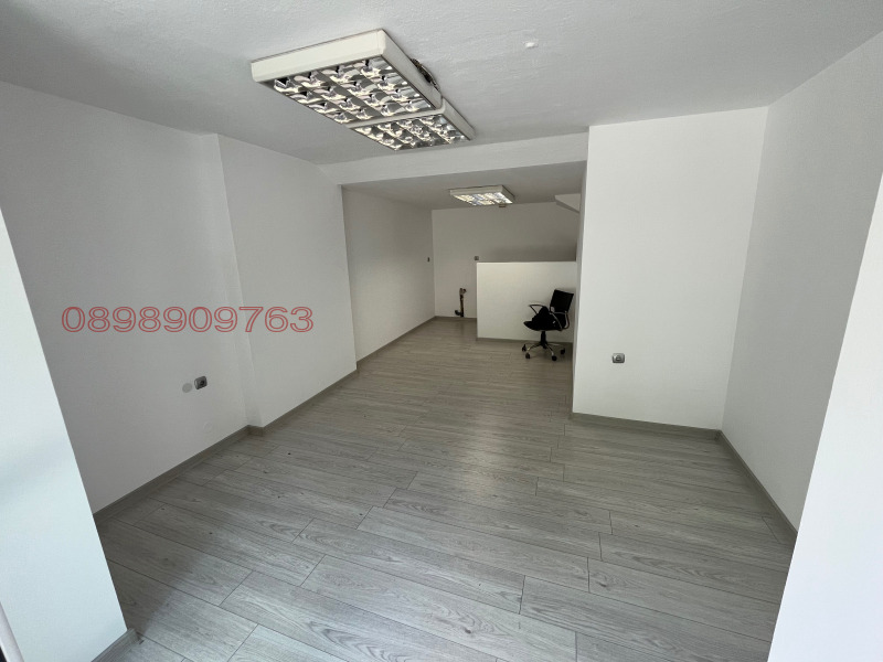 Para alugar  Escritório Plovdiv , Centar , 22 m² | 50822171