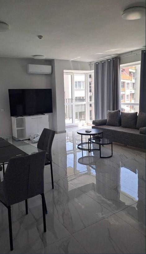 Дава под нем  2-стаен, град София, Студентски град •  675 EUR • ID 46140231 — holmes.bg - [1] 