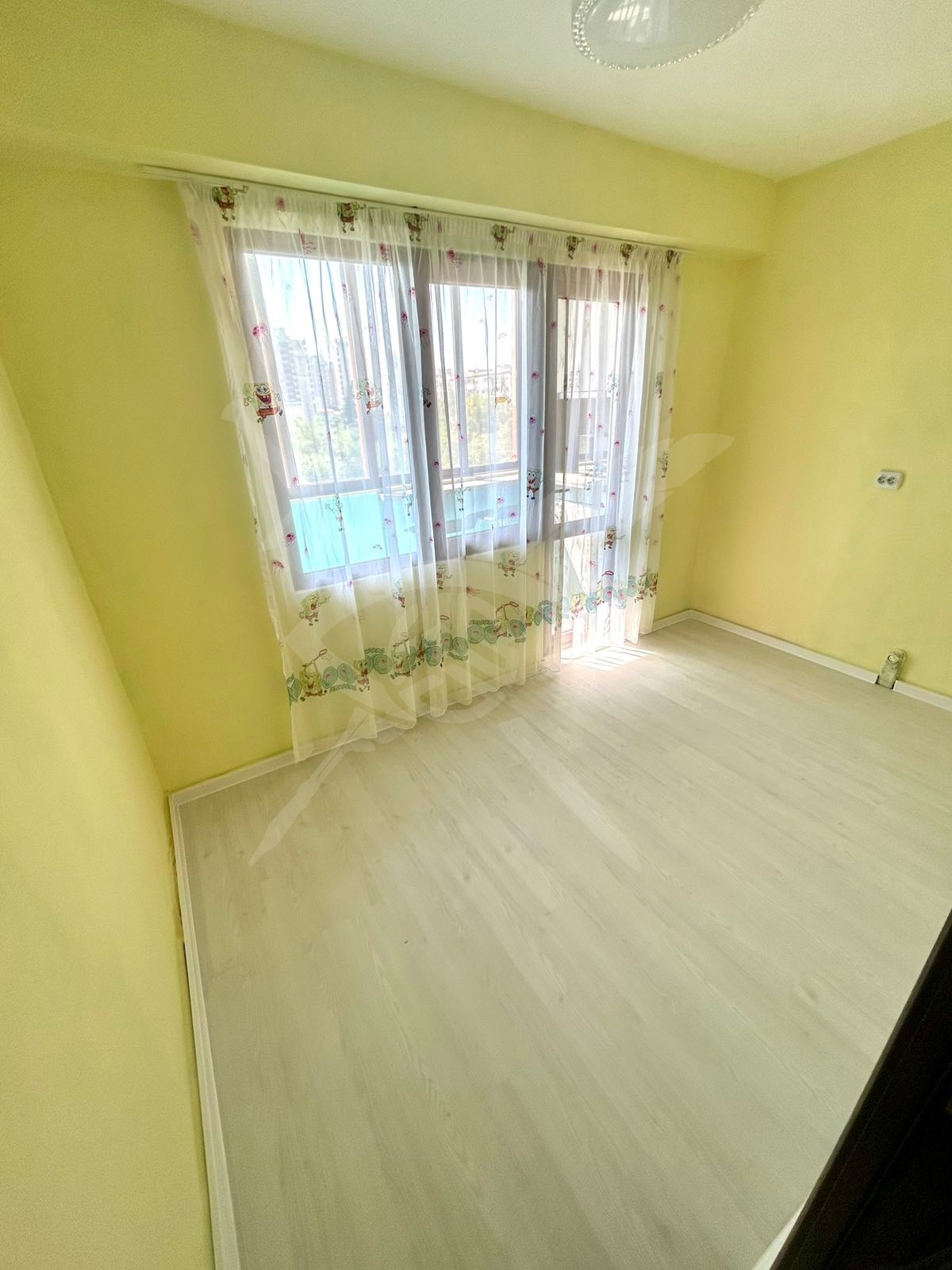 ���� ��� ���� 3-����� | Imot.bg � ����������� 4