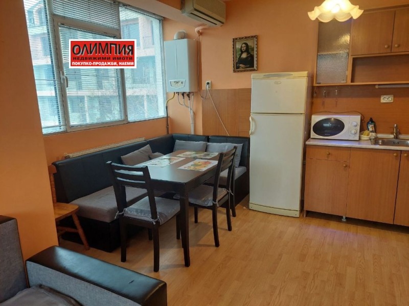 Te huur  2 slaapkamers Pleven , Sjirok tsentar , 100 m² | 40796789