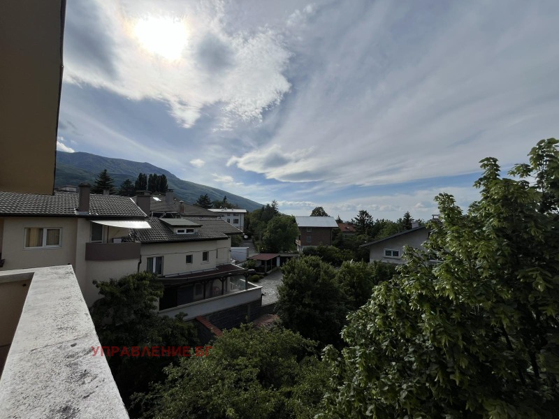 For Rent  2 bedroom Sofia , Boyana , 201 sq.m | 81143025
