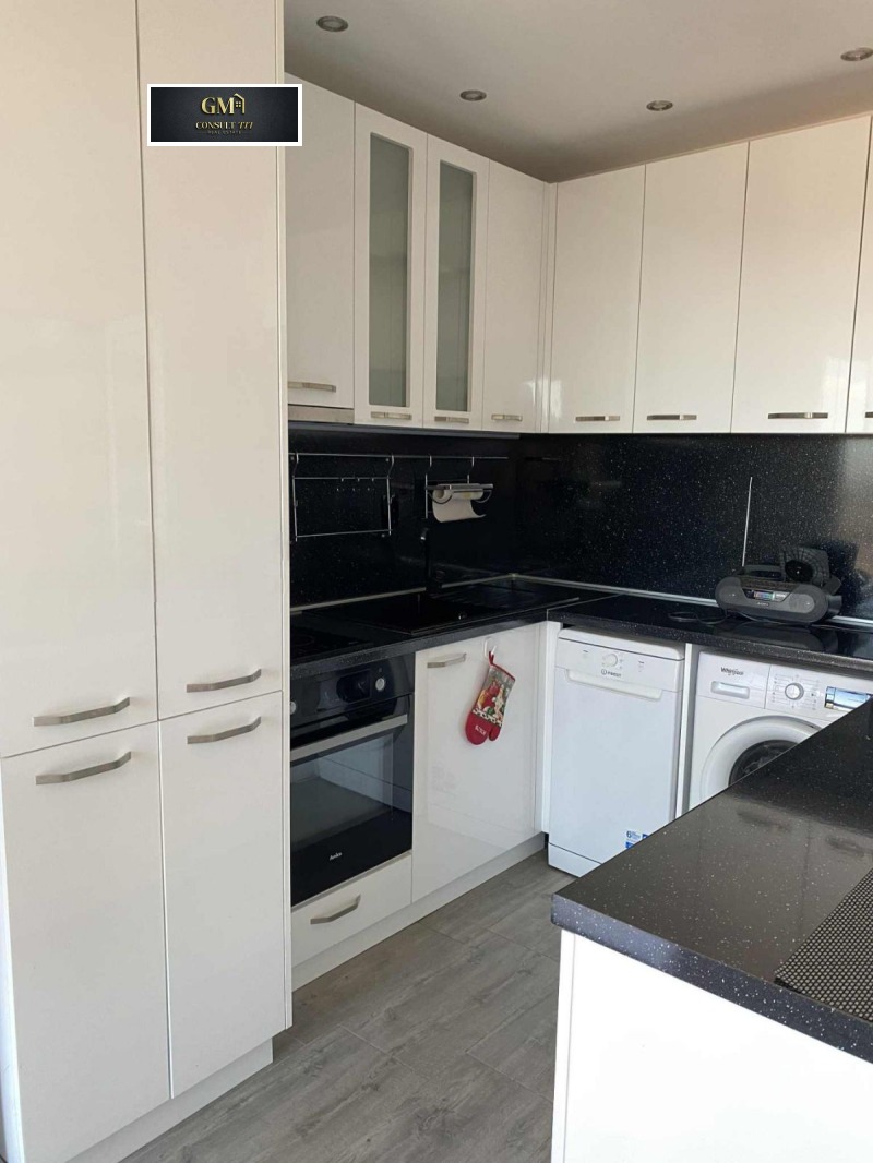 Дава под наем 3-СТАЕН, гр. Плевен, Широк център, снимка 2 - Апартаменти - 52977434