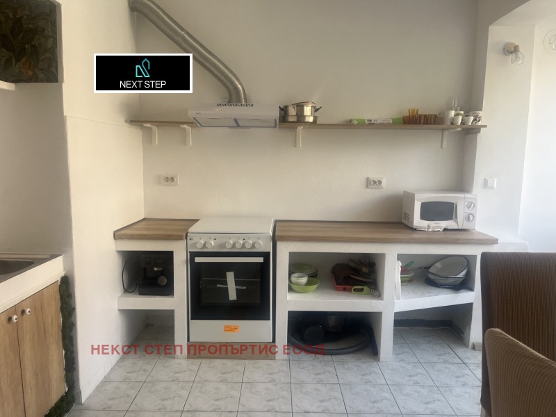 En renta  3+ dormitorios Sofia , Tsentar , 150 metros cuadrados | 80736103
