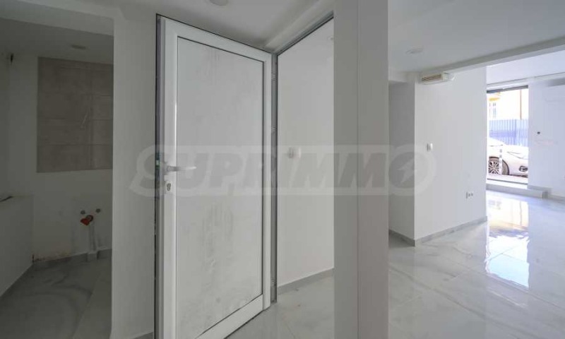 Дава под наем МАГАЗИН, гр. София, Център, снимка 8 - Магазини - 53154245