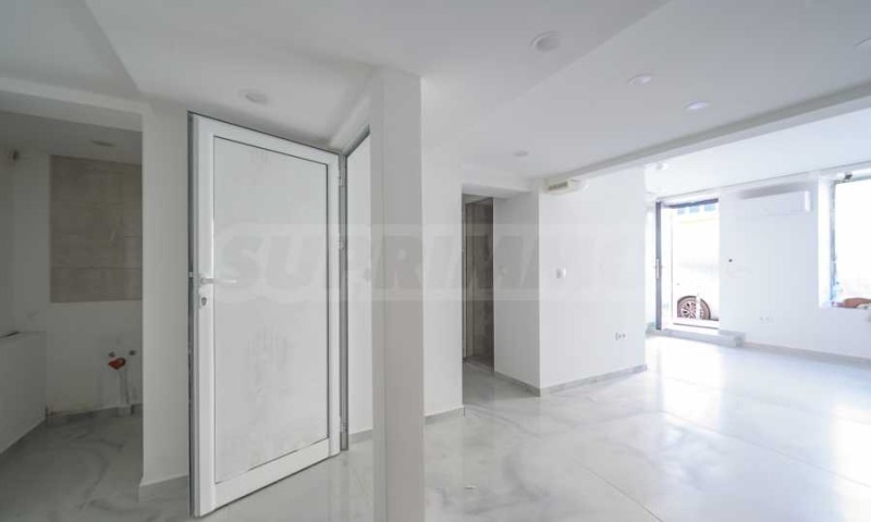 Дава под наем МАГАЗИН, гр. София, Център, снимка 7 - Магазини - 53154245