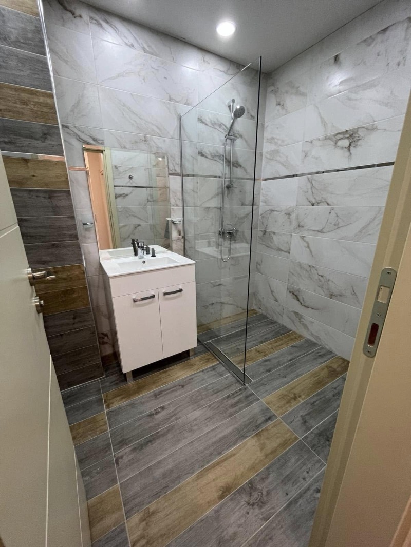 En renta  1 dormitorio Plovdiv , Trakiya , 72 metros cuadrados | 47925505 - imagen [4]